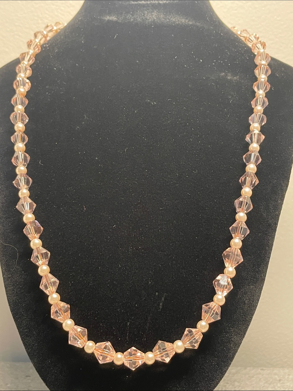 Elegant Pink Crystal and Pearl Necklace